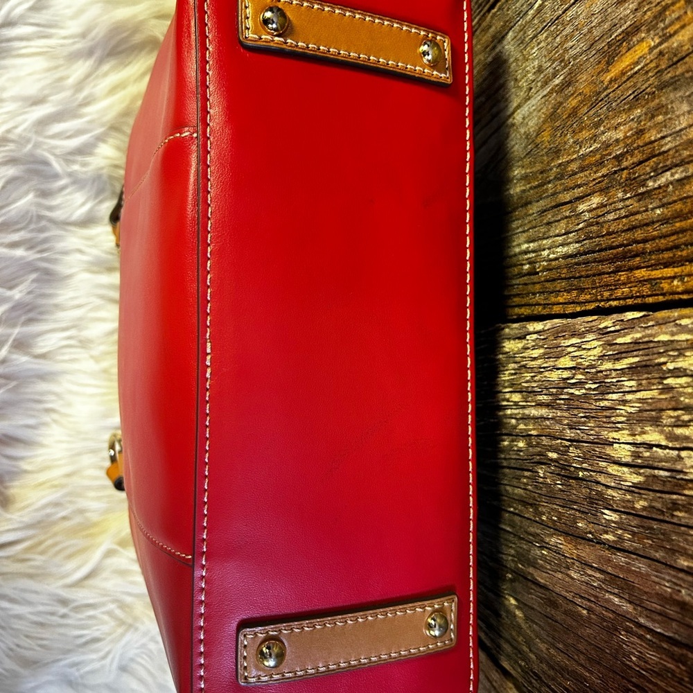 Dooney & Bourke Wexford Small Helena Red BAG - Picture 10 of 16